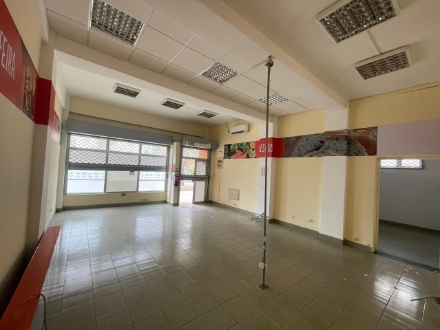 Venda Loja Media cidade do Kilamba Bloco B