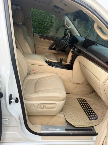 Venda LEXUS LX570