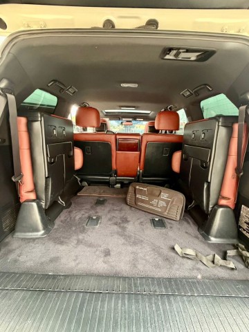 Venda LEXUS LX570s