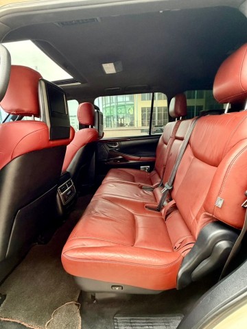 Venda LEXUS LX570s