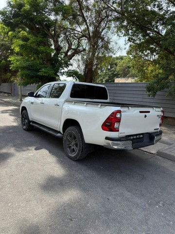 Venda Toyota Hilux 4x4 robusta 39 mil km