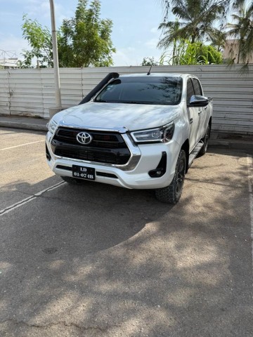 Venda Toyota Hilux 4x4 robusta 39 mil km