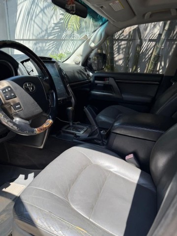 Venda TOYOTA LAND CRUISER GXR | ACTUALIZADO