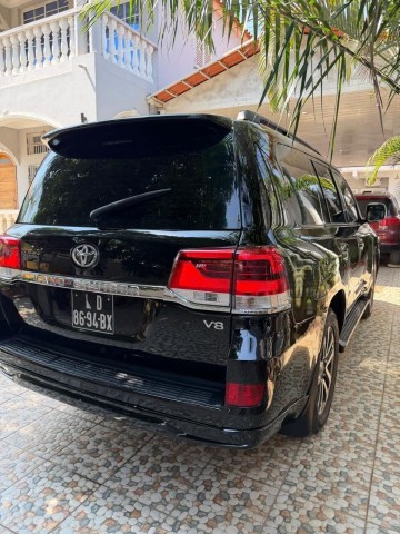 Venda TOYOTA LAND CRUISER GXR | ACTUALIZADO