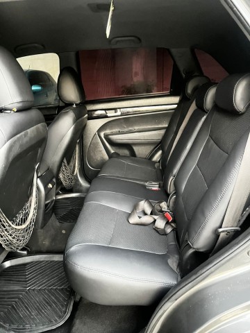 Venda KIA SORENTO LIMPO FULL OPTION