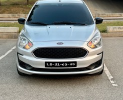A venda Ford figo semi novo