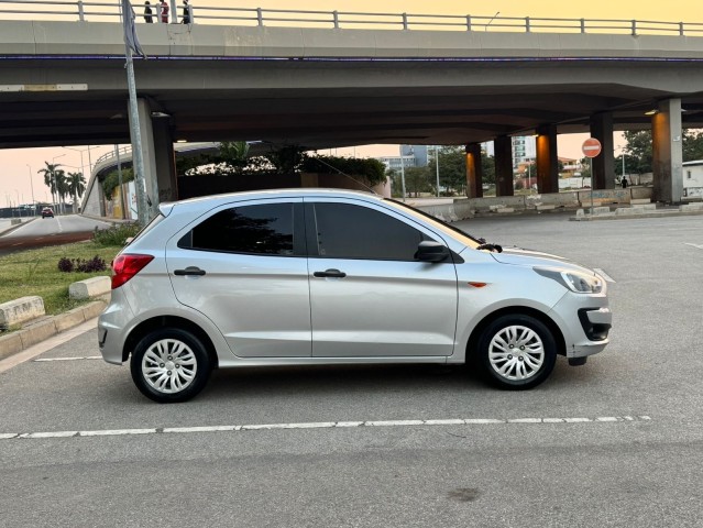 Venda Ford figo semi novo