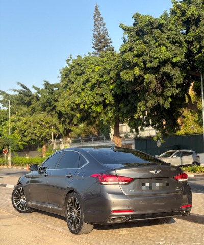 Venda GENESIS G80