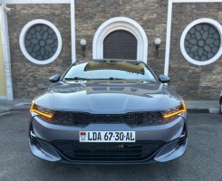 A venda KIA K5