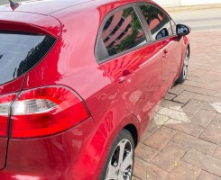 Comprar KIA RIO - FULL OPTIONS