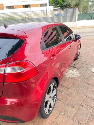 Venda KIA RIO - FULL OPTIONS