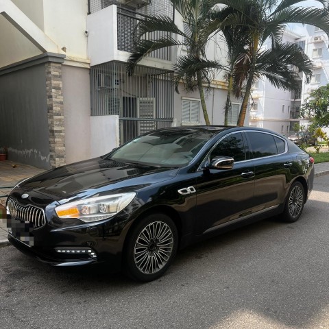 Venda Kia Quoris