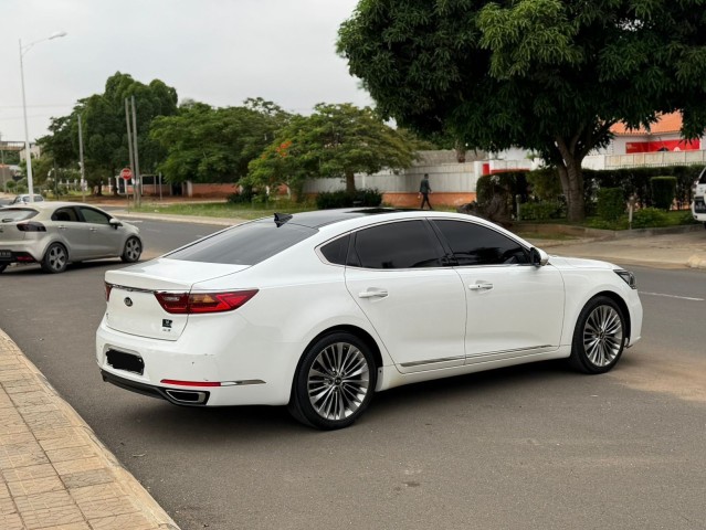 Venda Kia K7