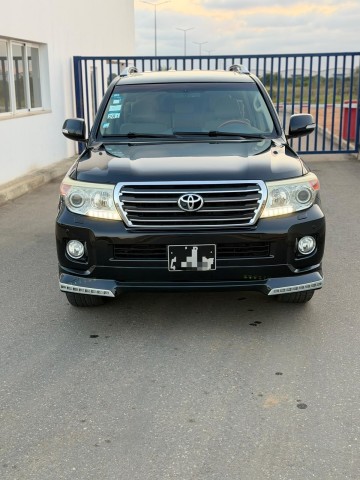 Venda TOYOTA LAND CRUISER VX.R V8