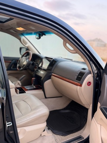 Venda TOYOTA LAND CRUISER VX.R V8