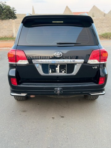 Venda TOYOTA LAND CRUISER VX.R V8