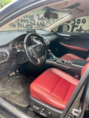 Venda LEXUS NX200