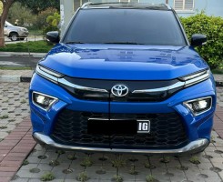 A venda TOYOTA URBAN