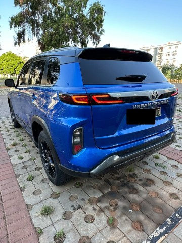 Venda TOYOTA URBAN