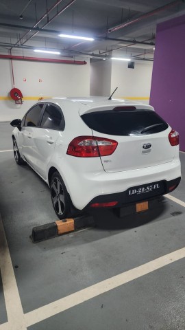 Venda KIA RIO FULL OPTION