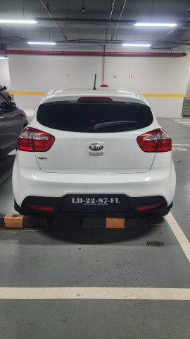 Venda KIA RIO FULL OPTION