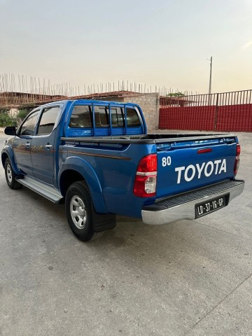 Venda TOYOTA HILUX