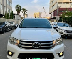 A venda TOYOTA HILUX | SRS