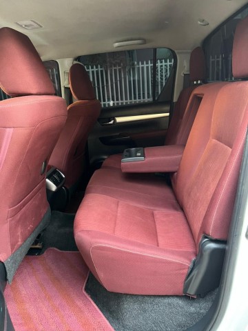 Venda TOYOTA HILUX | SRS