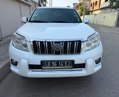 A venda TOYOTA LAND CRUISER PRADO TLX FULL