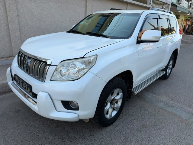 Venda TOYOTA LAND CRUISER PRADO TLX FULL