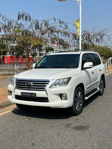 Venda LEXUS LX570S