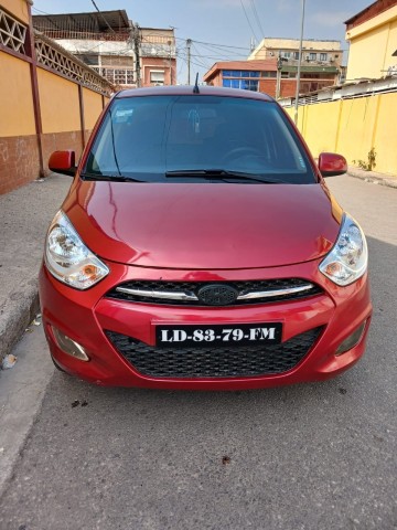 Venda HYUNDAI i10 1.2
