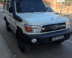 A venda TOYOTA LAND CRUISER | LX