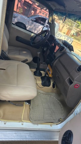 Venda TOYOTA LAND CRUISER | LX