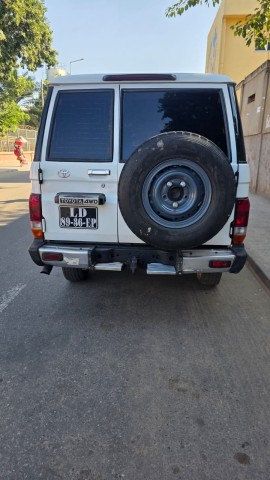 Venda TOYOTA LAND CRUISER | LX