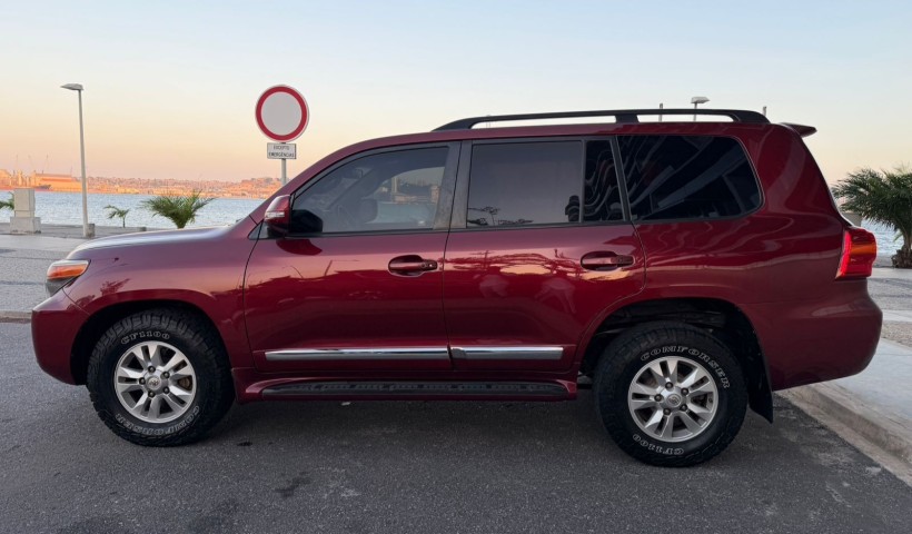 Venda TOYOTA LAND CRUISER | VX