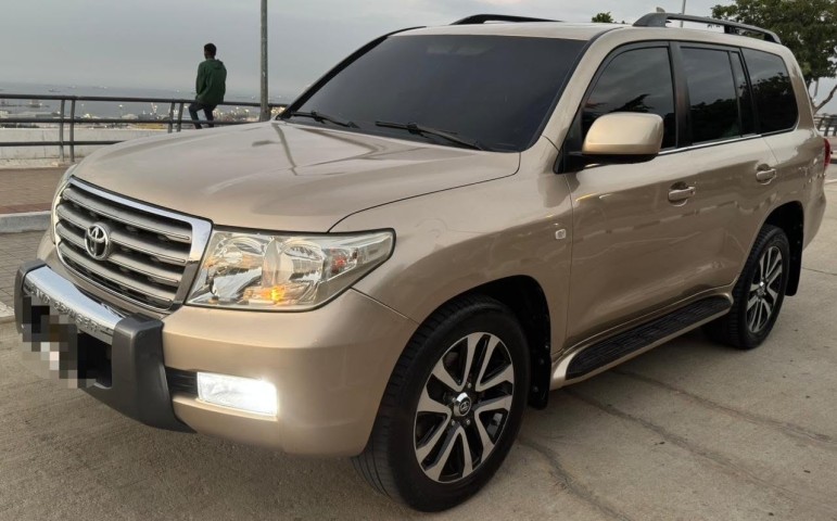 Venda TOYOTA LAND CRUISER | VX BITURBO