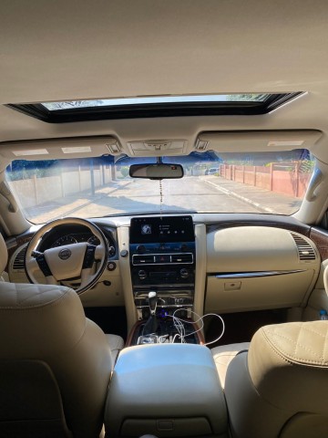 Venda NISSAN PATROL PLATINIUM V8