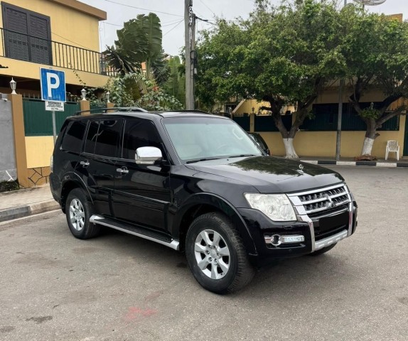 Venda MITSUBISHI PAJERO V6 LIMPO SÉRIE H