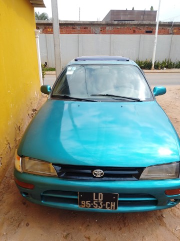 Venda TOYOTA COROLLA "RABO DE PATO"