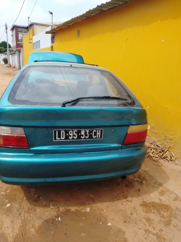Venda TOYOTA COROLLA "RABO DE PATO"