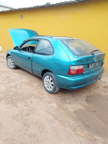 Venda TOYOTA COROLLA "RABO DE PATO"
