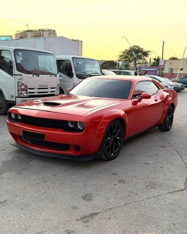 Venda DODGE CHALLENGER SRT V8 5.7 LIMPO SÉRIE A