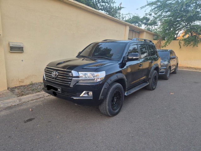 Venda TOYOTA LAND CRUISER | GXR - XTREME