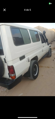 Venda Toyota Land Cruiser HZ