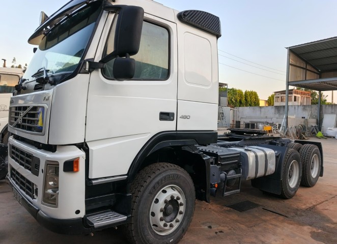 Venda CAVALINHO VOLVO FM 480 SÉRIE C