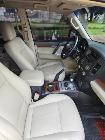 Venda MITSUBISHI PAJERO FULL OPTION SÉRIE AN
