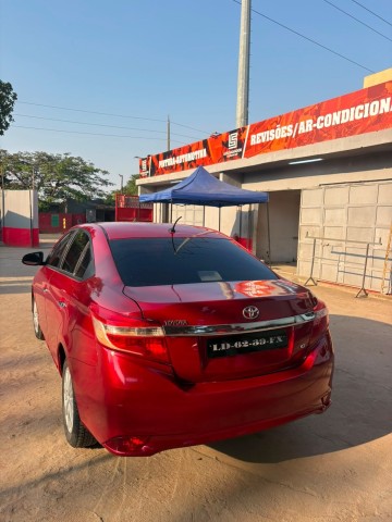 Venda TOYOTA YARIS