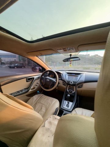 Venda HYUNDAI ELANTRA FULL OPTIONS