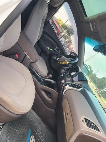 Venda HYUNDAI TUCSON FULL OPTIONS